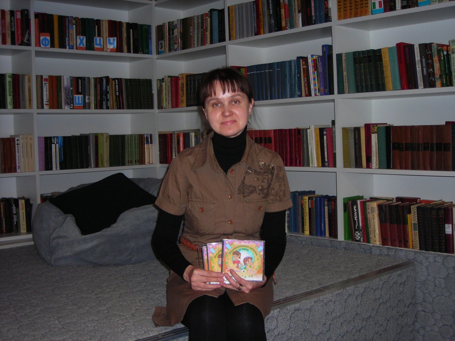 Анна Шувалова встретилась с учениками Боголюбовской школы